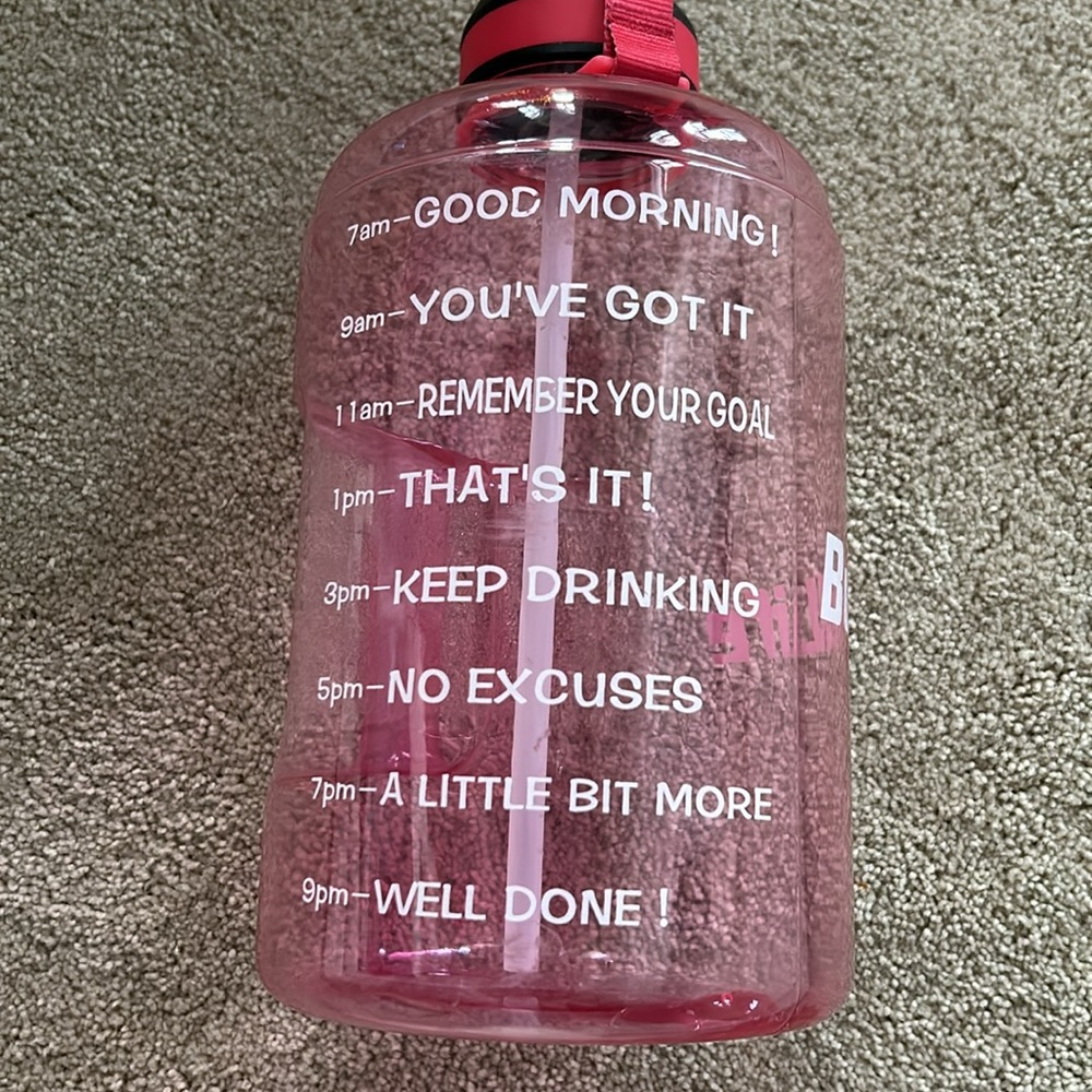 Build Life 1 gallon water bottle - Picture 5 of 6